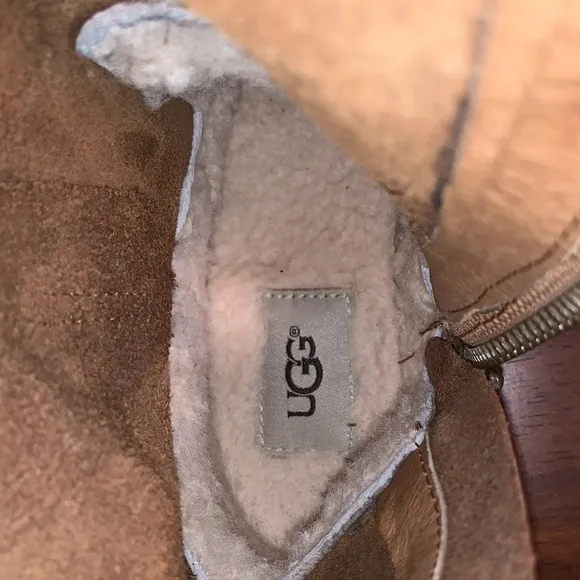 UGG SIZE 6.5 HARRINGTON CHESTNUT LEATHER WATER RESISTANT TALL BEAUTIFUL BOOTS