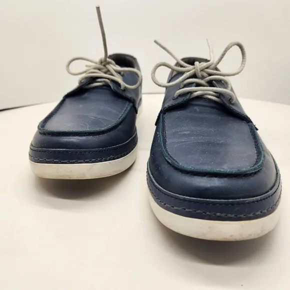 Ugg sneakers men's 12 navy blue leather Cheswick 1004084 heavy duty low top