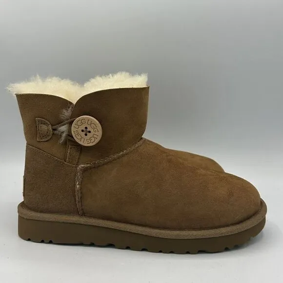 UGG Women's Water Resistant Mini Bailey Button II Boots Chestnut Size 5