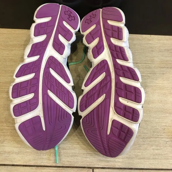 Under armor Girls Assert 6 Running Sneakers