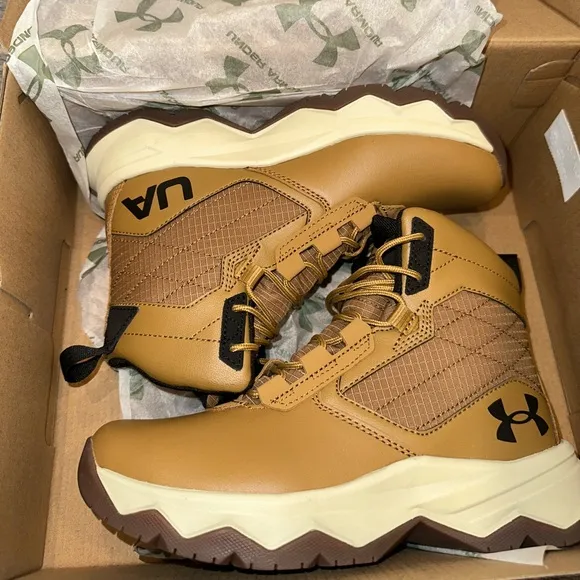 Under Armour Big Kids GS Stellar G2 6” Utility Boots - Size 4Y