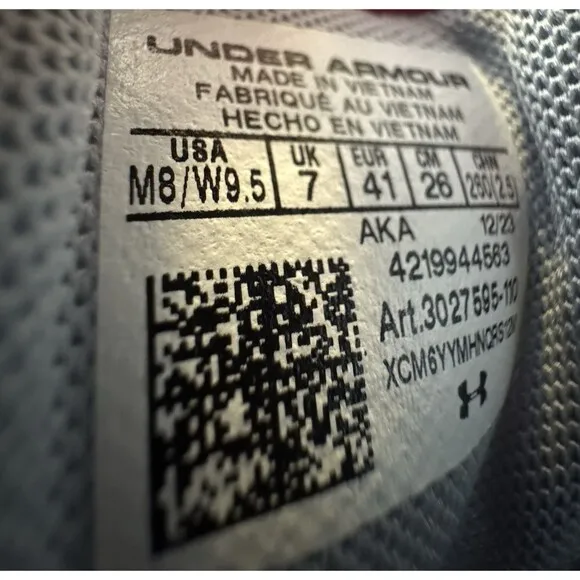 Under Armour Mens Size 8 White HOVR Apparition Training Sneaker Womens 9.5
