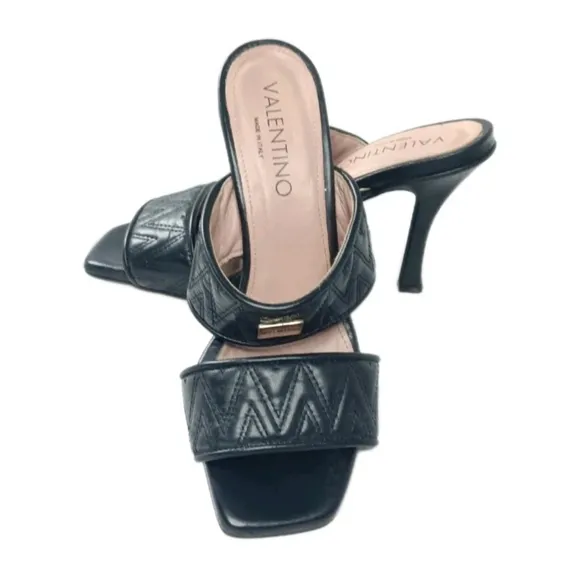 Valentino By Mario Valentino Jackie Metallic Quilted Sandals Women's Size 9