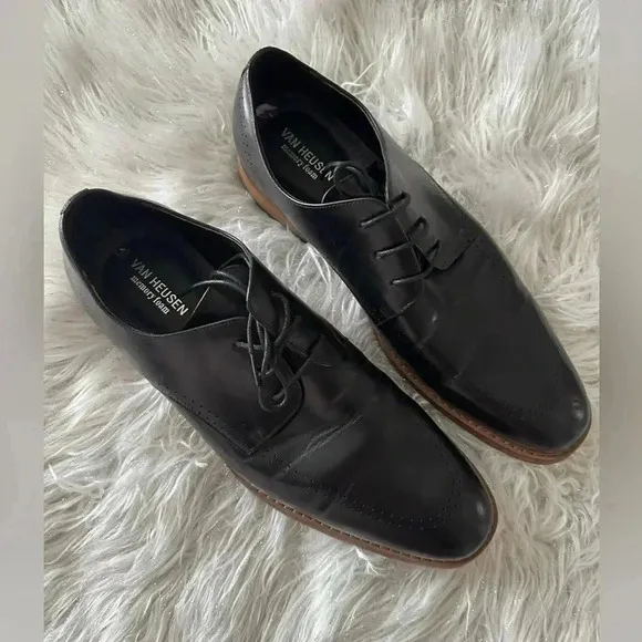 Van Heusen Men’s Shoes Memory Foam Size 12