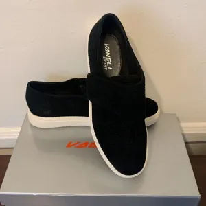 VANELi oberon leather upper and lining slip on sneaker size 7,5 new