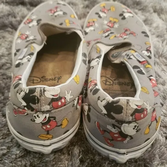 Vans Disney Men's Mickey Mouse Casual Tennis Shoes Size 9.5M Slip-On Gray/White