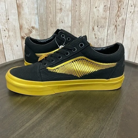 Vans Harry Potter Old Skool Goldensnitch Limited Edition Sneakers Size 6.5 Women