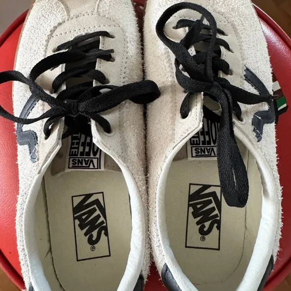 VANS Men’s Sport Low Trainers Marshmallow/Black/Gum Tennis Shoes-Size 8 1/2
