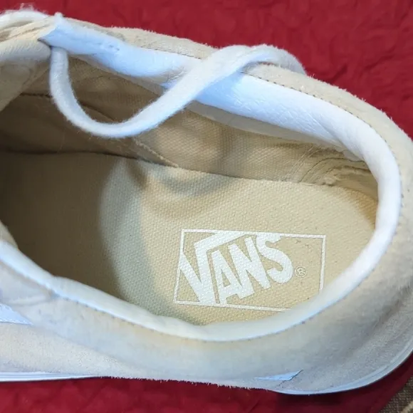 Vans Men's Tan Sneakers