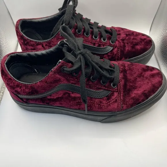 Vans Platform Crushed Velvet Burgundy Black Womens Streetwear Sport Skate EUC 7