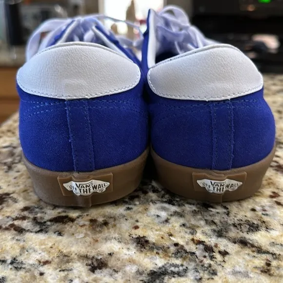 Vans Sport Low Blue / Gum Shoes Men’s size 12