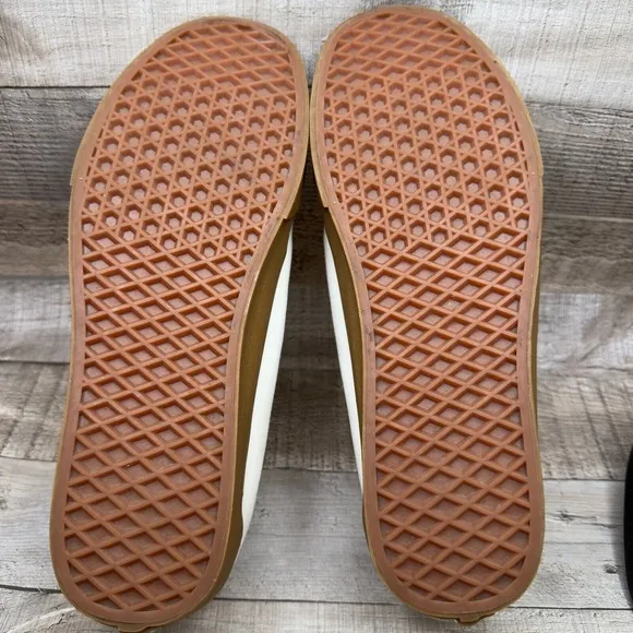 Vans Sport Low Casual Shoes Mens 11.5 11 1/2 White Yellow Gum Sole Sneakers