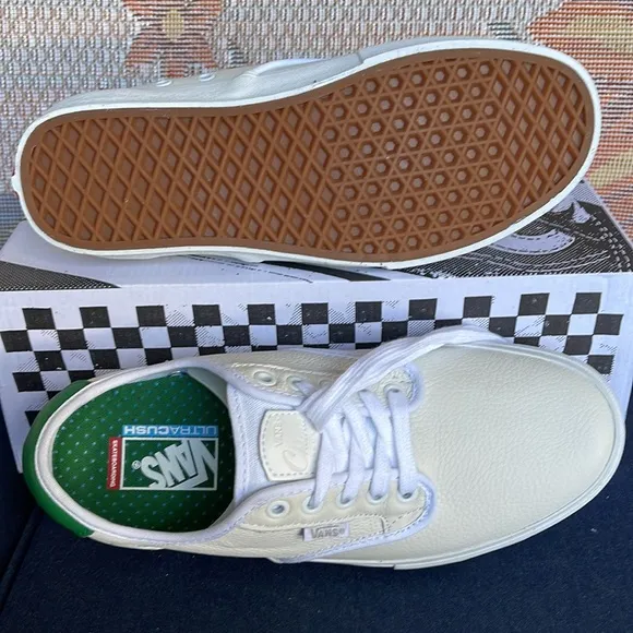 Vans WMNS Chima Ferguson(Sport Vtg) White/GreenVNOA5JIH9BLSneakers