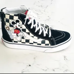 VANS‎ X Disney Mackey SK8-Hi Checkerboard Sneakers Shoes Size 2.5 Kids NEW