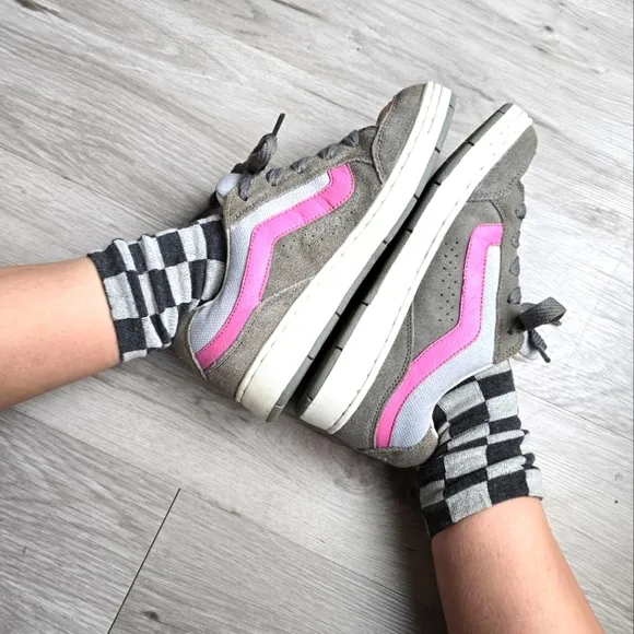 Vans | Y2K Mannaz Mesh gray puffy tongue vintage skateboard sneakers | WMS 8.5
