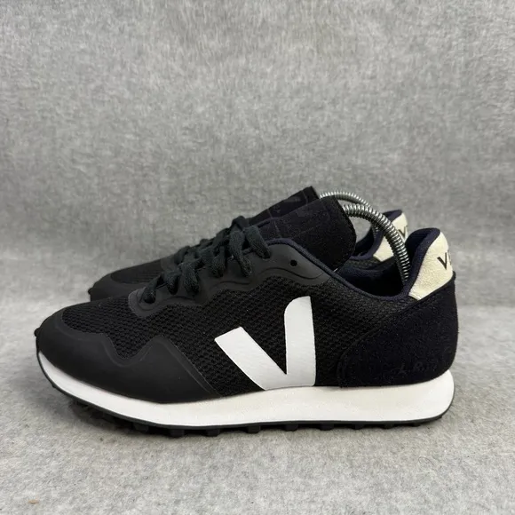 Veja Shoes Womens Size 6 Rio Branco II Black &amp; White Casual Running Sneakers