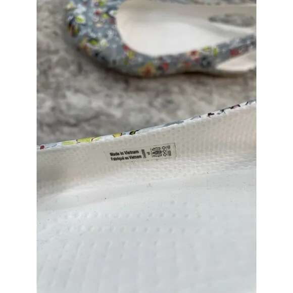 Vera Bradley X Crocs Kadee Flat Ballet Slip On Shoes Women's Sz 9 White Floral
