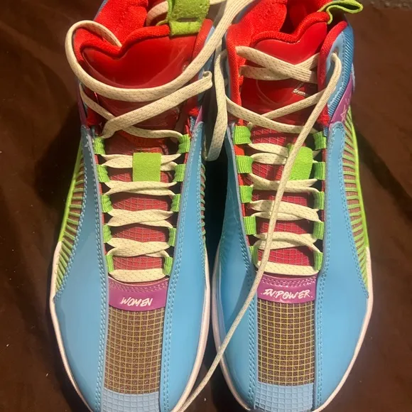Vibrant Blue and Green Athletic Sneakers with Modern Design Air Jordan 35 Nike