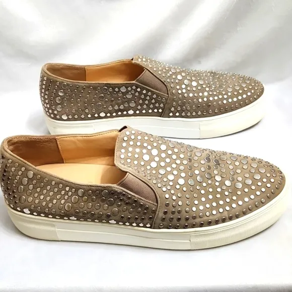 Vince Camuto Kindra Leather Silver Studded Slip-on Casual shoes (womens size 10)