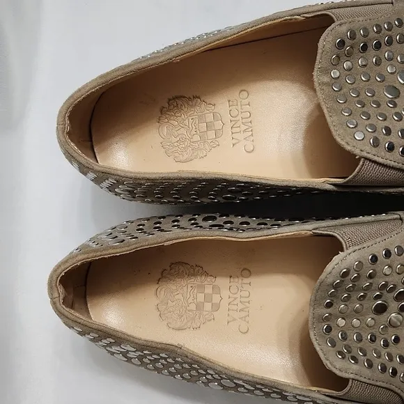 Vince Camuto Kindra Leather Silver Studded Slip-on Casual shoes (womens size 10)