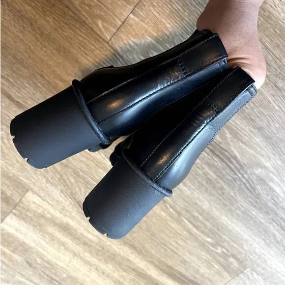 VINCE Henderson Water-Resistant Black Leather Chelsea Boots