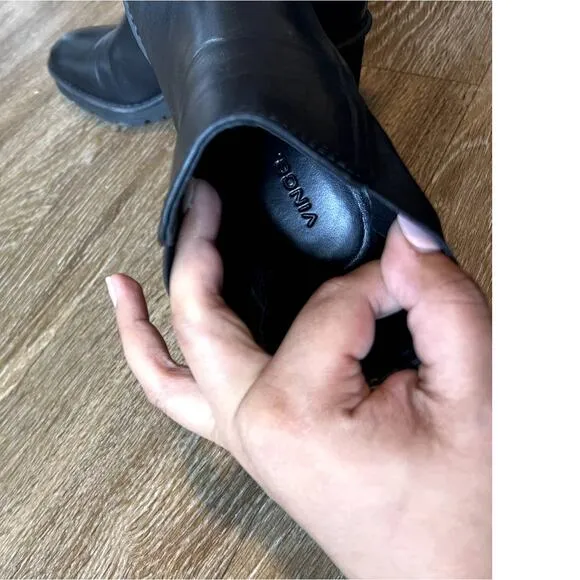 VINCE Henderson Water-Resistant Black Leather Chelsea Boots