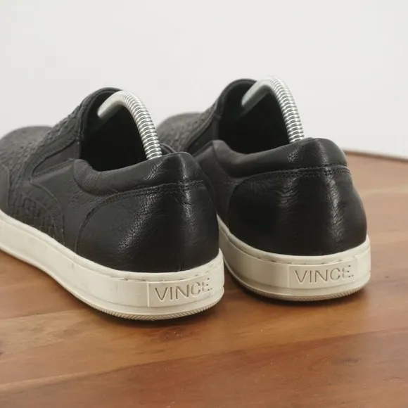 Vince Mens Sneakers Slip On Shoes Black Woven Leather Casual Size 10M