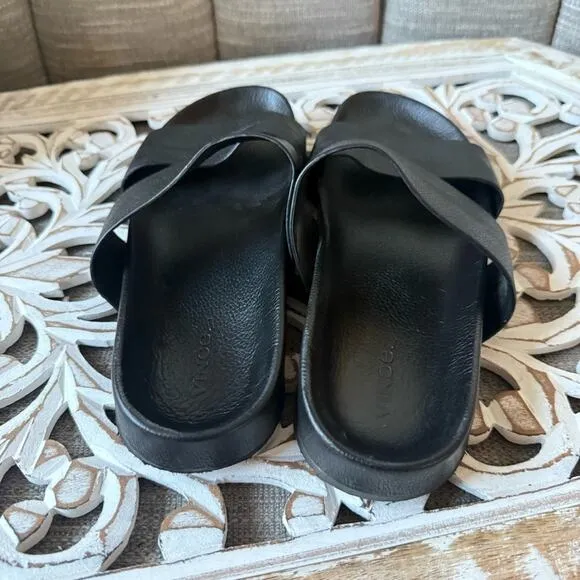 Vince Pebbled Black Leather Sandals Shoes Women’s 9.5 10