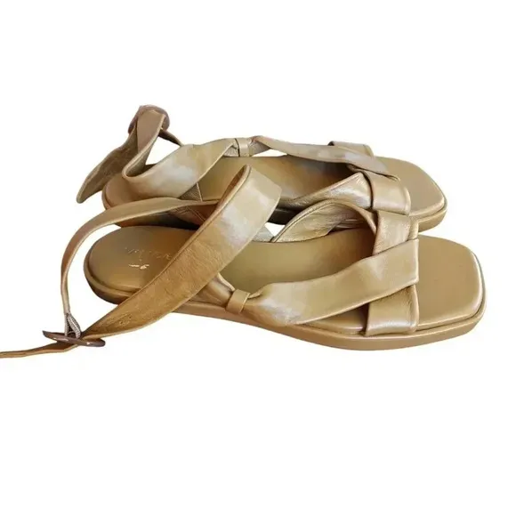 Vince Womens. Twistted Straps Ankle Strap Reza Square Toe Buckle Leather Sandals