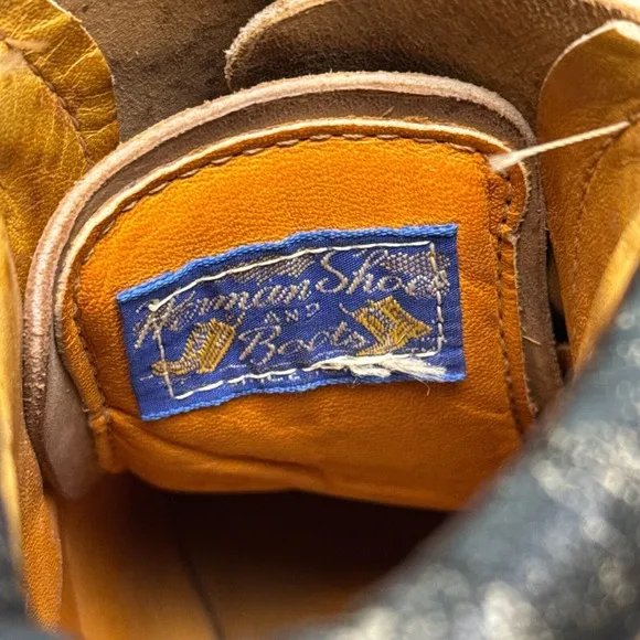 Vintage Herman Shoes and Boots Mens 7M Mountaineering Hiking Suede Vibram 1970's