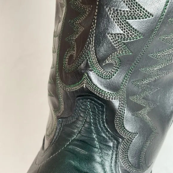Vintage Laredo Green Renegade Buckaroo Boots 10.5 D USA Made Slip Resistant