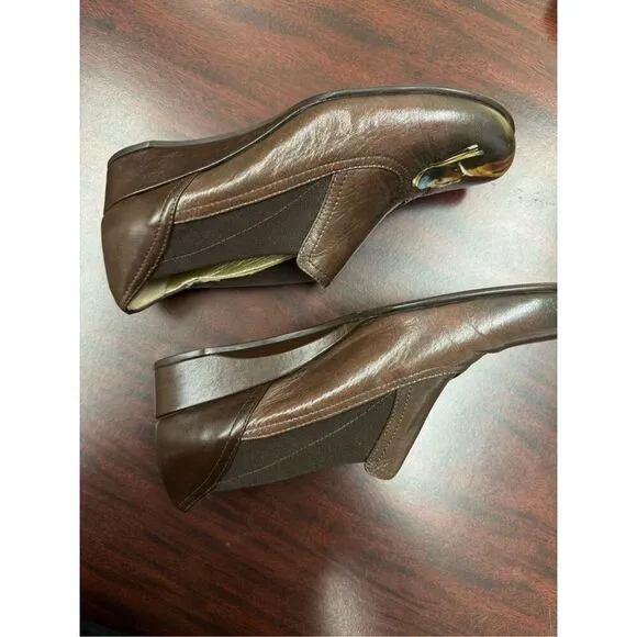 Vintage Icon Leather Girl with a Pearl Earring Brown Slip On Shoes Size 7.5B