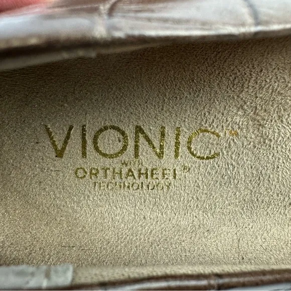 Vionic Lydia Orthaheel Wedge Shoes 7.5 Brown Croc Embossed Slip On Shoes Womens