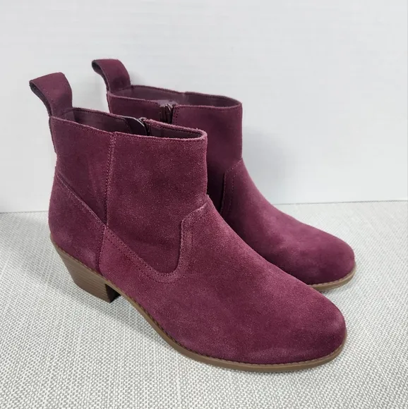 Vionic Vera Size 7 Suede Ankle Boots Water Resistant Wine Burgundy Color