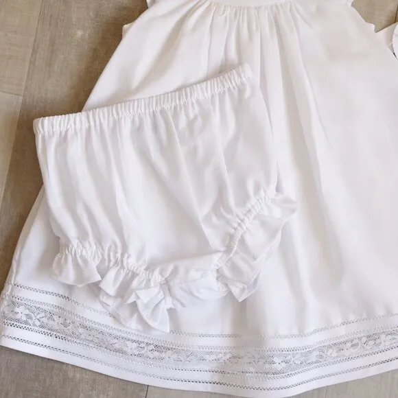 White Heirloom Dress &amp; Bonnet Set Flutter Sleeve Lace Inlay Boutique 6 Month NWT