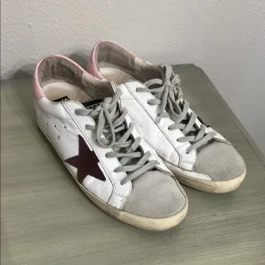 White Sneakers with Pink and Burgundy Accents