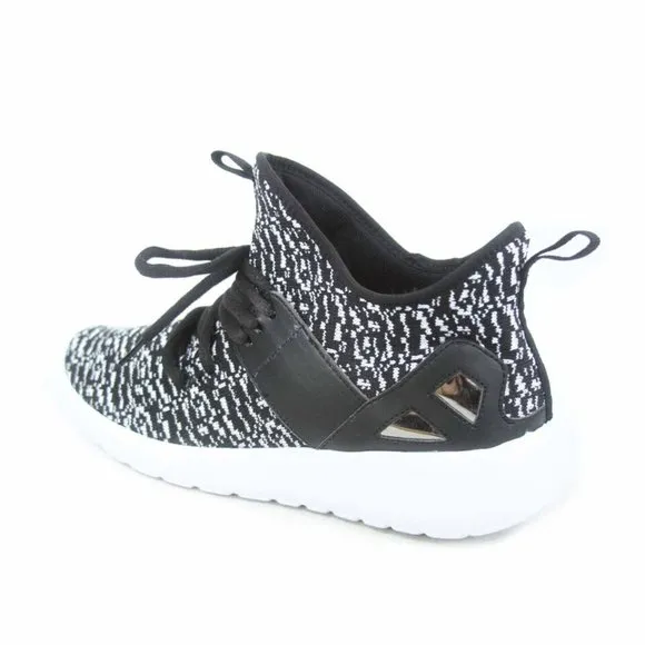 Women's All Season Flat Lace Up Light Weight Sneaker Sport Shoes