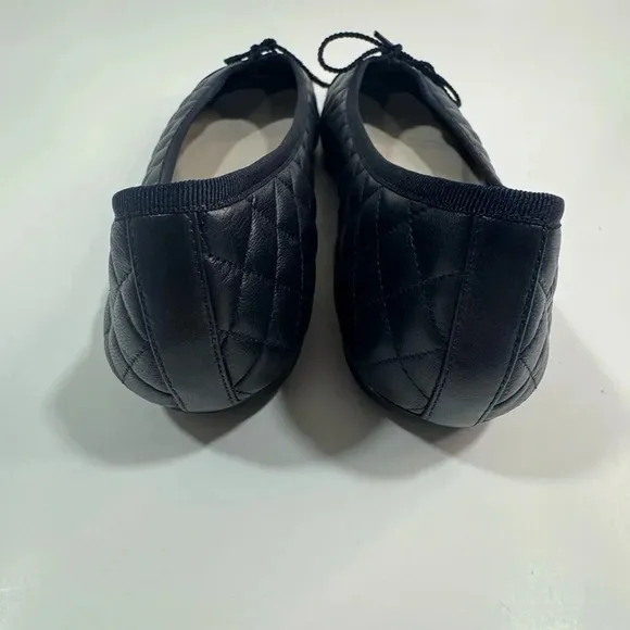 WOMEN’S BEST QUILTED LEATHER BALLET FLAT SIZE 9, BLUE, LIKE NEW