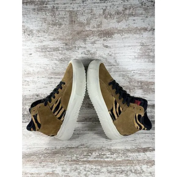 Women's BrandBlack Capri Luxe Brown Leo Sneakers Sz 7.5