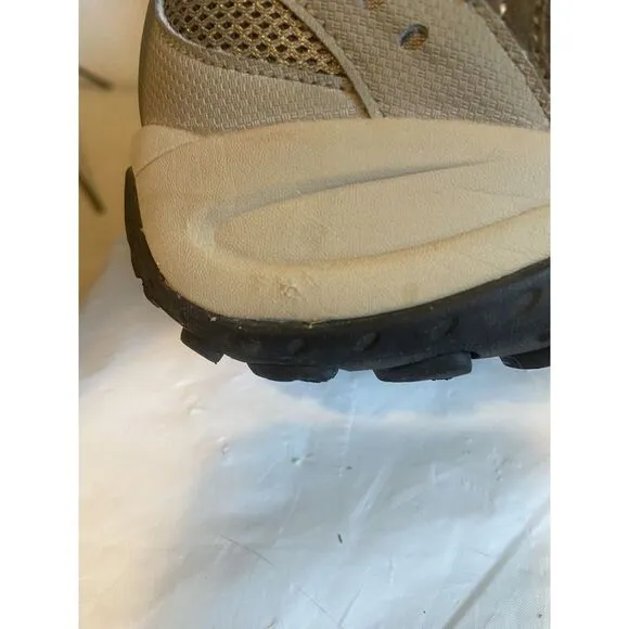 Women's‎ Merrell Payette Olive Hiking Training Sneakers-Very Nice- Size 9.5
