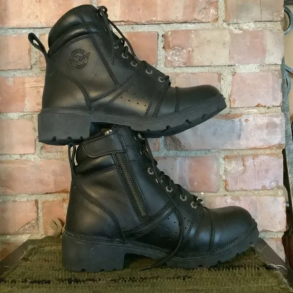 Women’s Milwaukee Leather size 8.5 black zip/lace up lug sole boots