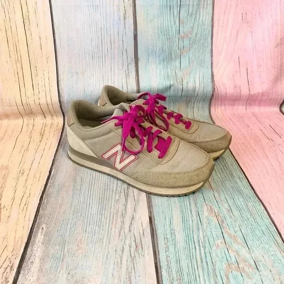 Women’s new balance 501 sporty sneakers