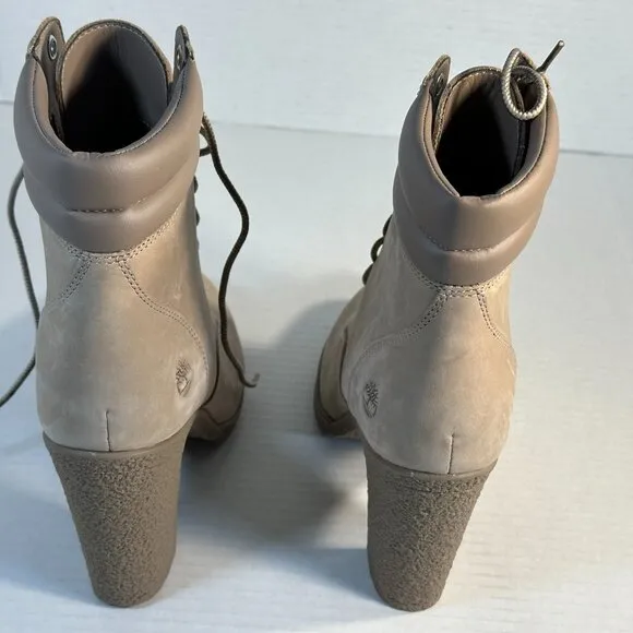 WOMEN'S NEW SIZE 8 ANKLE BOOTS
