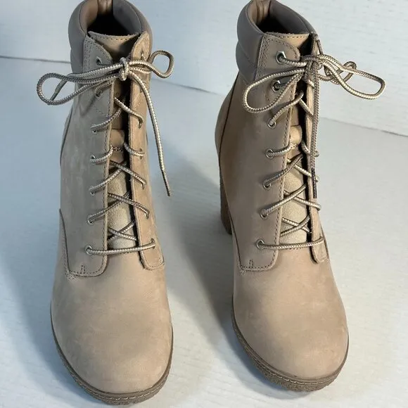WOMEN'S NEW SIZE 8 ANKLE BOOTS