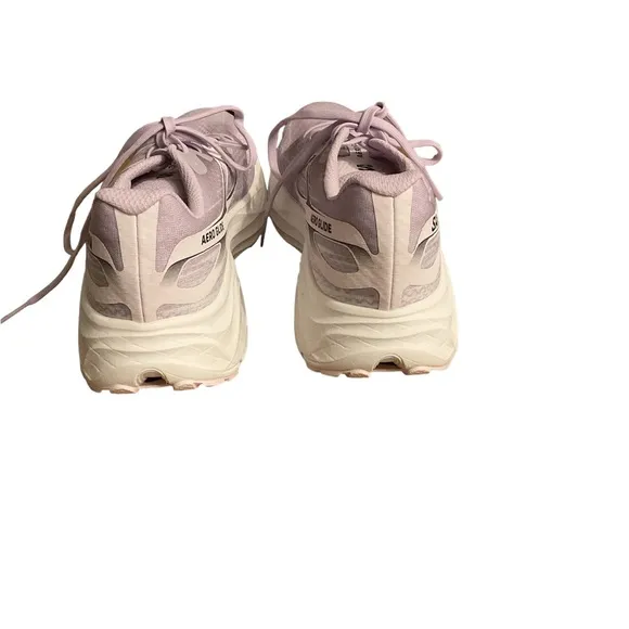 Women’s NWOT or box Salomon Aero Glide running‎ sneakers, size 9.5
