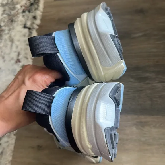 Women's V2k Nike Running Sneakers
