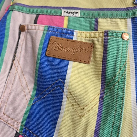 Wrangler Wanderer 622 High Rise Flares NWT Rainbow Stripe Free People Exclusive
