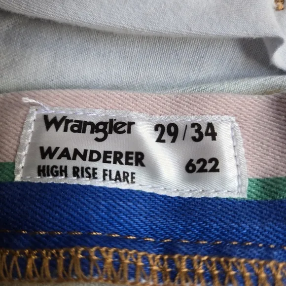 Wrangler Wanderer 622 High Rise Flares NWT Rainbow Stripe Free People Exclusive