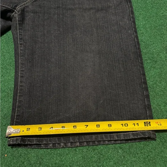 Y2K Baggy Black Jorts Ecko Southpole Style 32 16” Grunge Skater Hip Hop Shorts