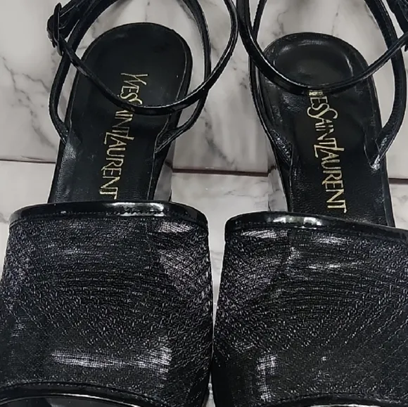 YSL YVES SAINT LAURANT Black Patent    Leather Wedge Sandals